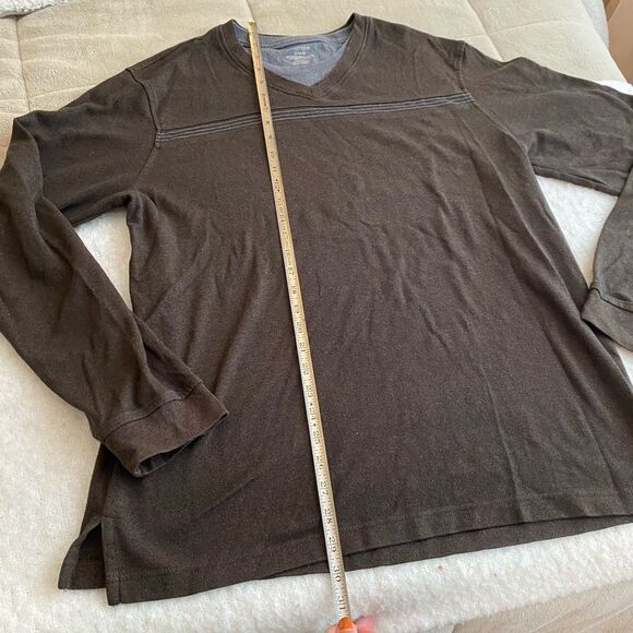 Van Heusen Sweater Gray Long Sleeve with Mock Blue Undershirt Size L - Picture 2 of 5